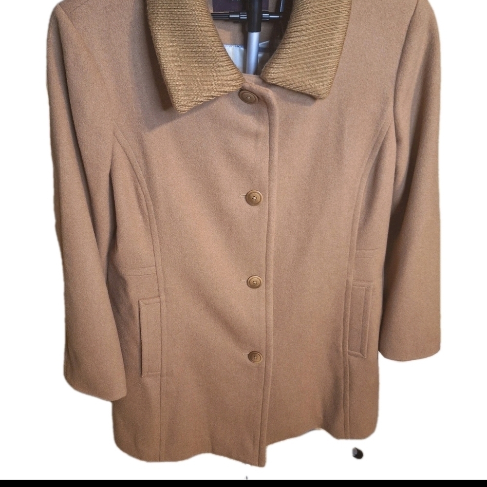 Johnston And Murphy Coat Womwn"s Jacket. Size L